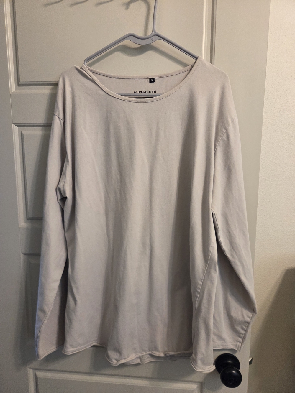 Alphalete Light Gray Long Sleeve Tee